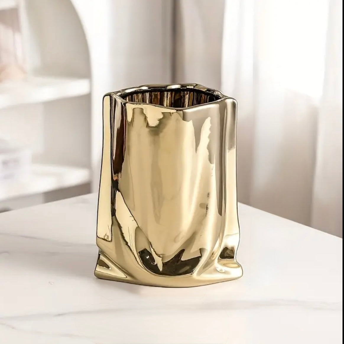 Bag vase - Gold