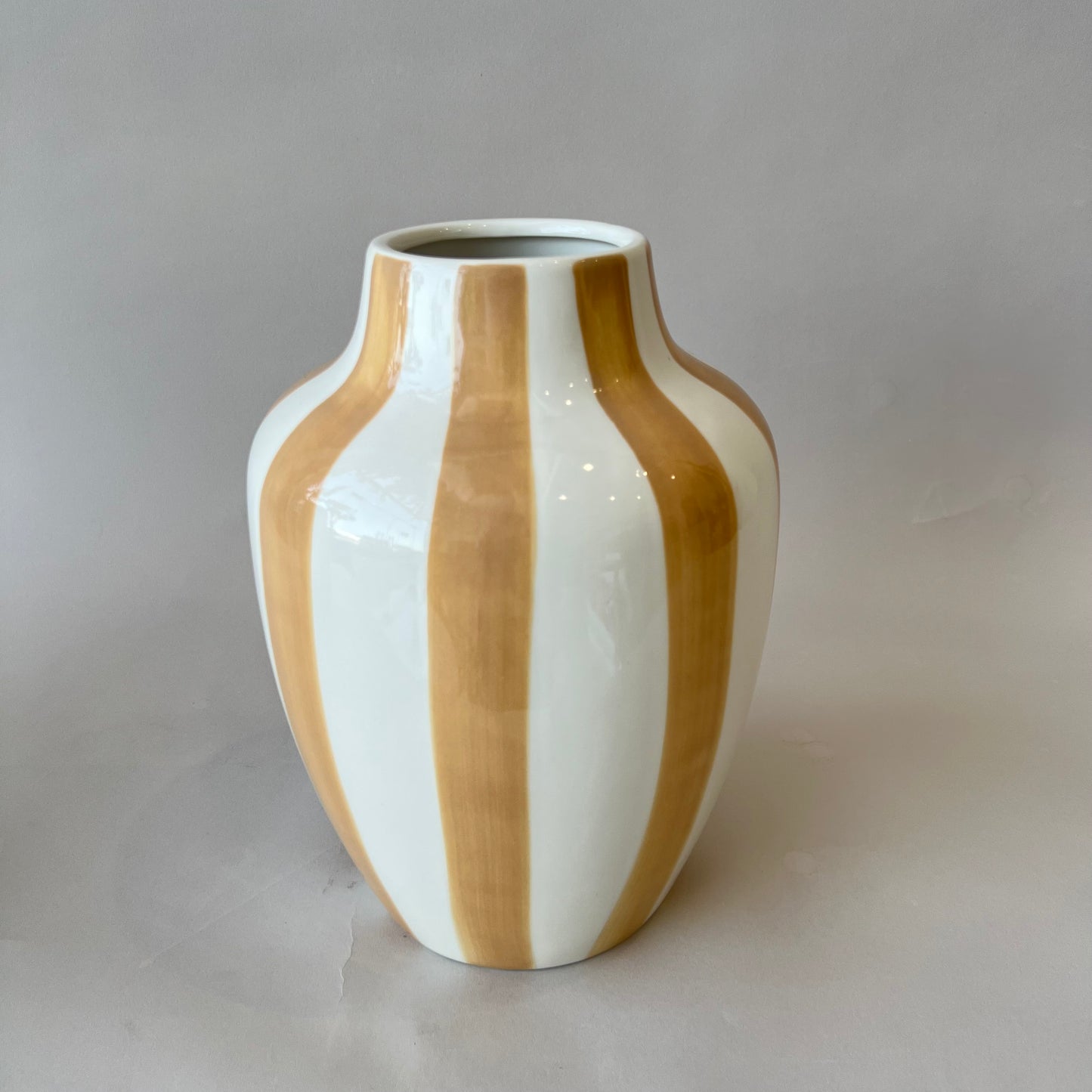 Meridian vase