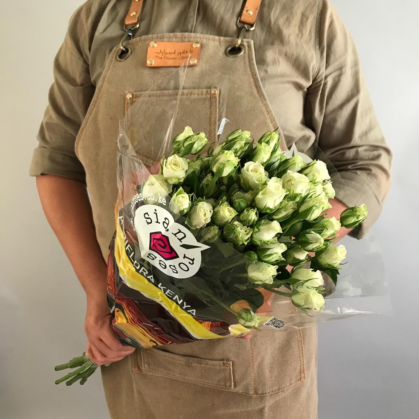 Spray Roses ورد جوري صغير - White