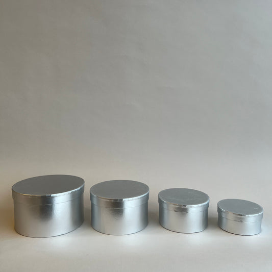 Silver round gift box