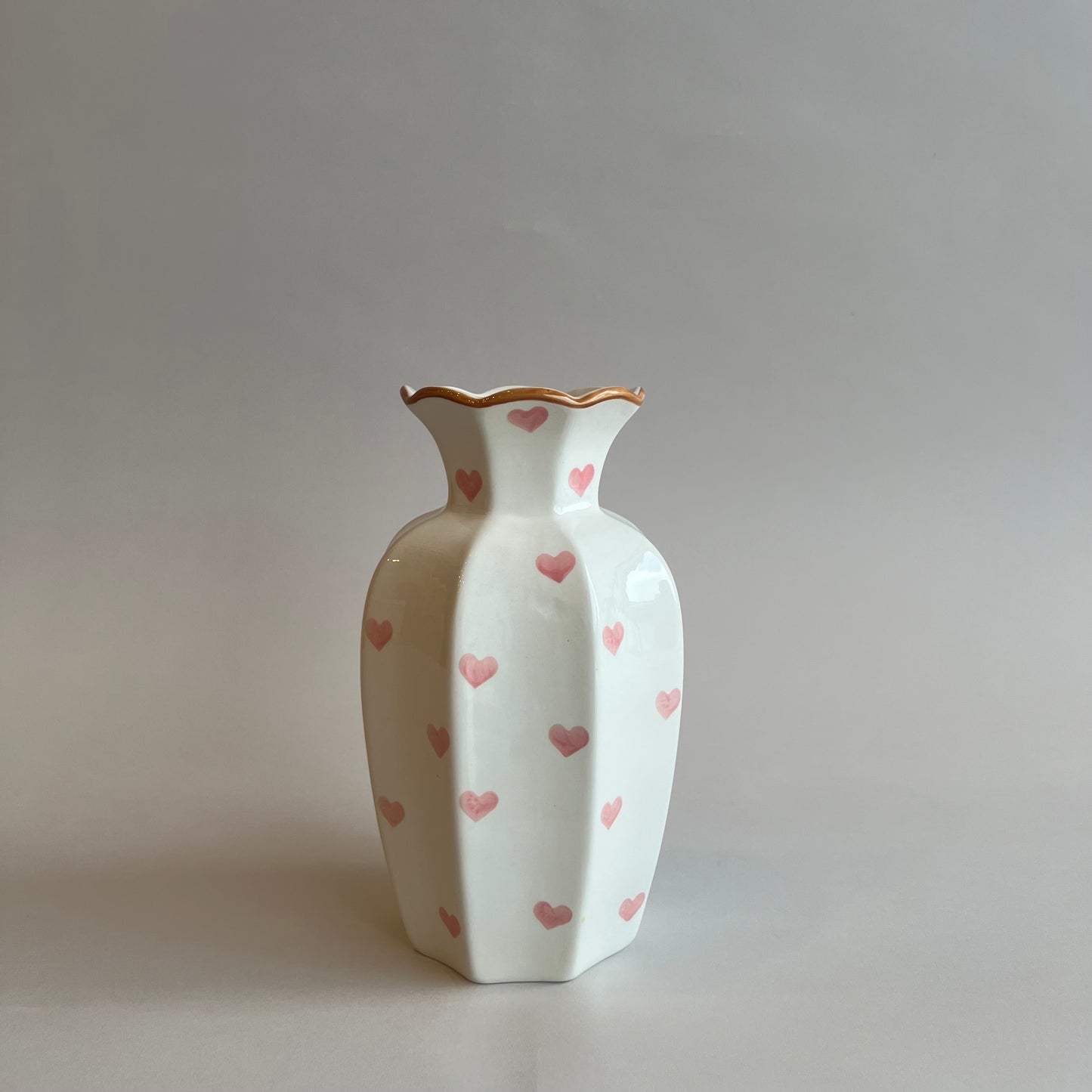 Heart vase pink