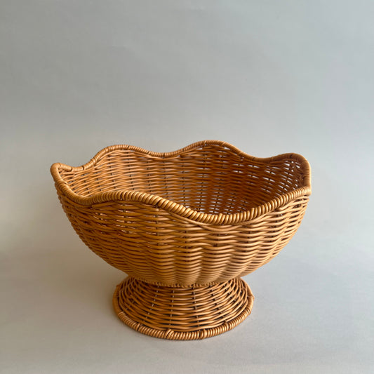 Pedestal basket large