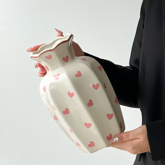 Heart vase pink