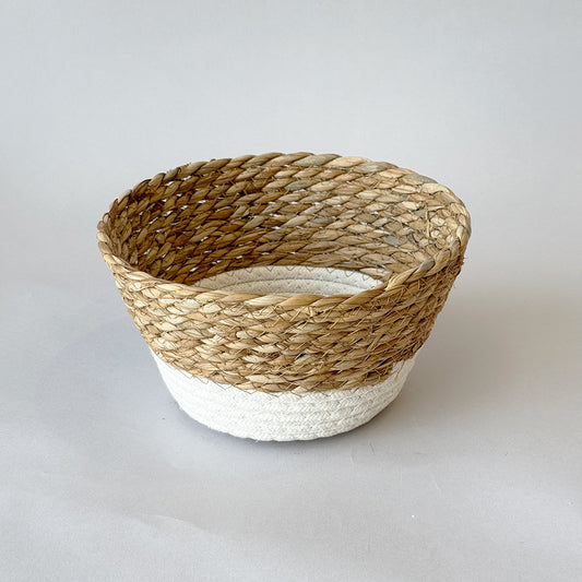 White base basket - SML
